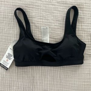 NWT Billabong black swim top